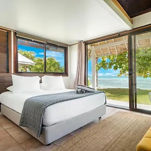 Island Hotel